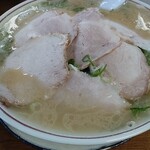 ふくちゃんラーメン - 大盛チャーシュー麺