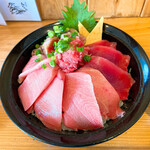 清水港　みなみ  - 特選本まぐろ丼特盛