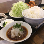 わ楽 - おろしポン酢、ご飯(大)