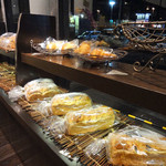 よつば珈琲 - パン。　テイクアウトOK