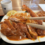 洋食 キャベツ - トンカツリフト