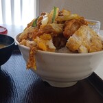 みなと食堂 - カツ丼630円。