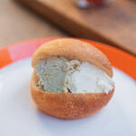 amam dacotan - ピスタチオ　練乳バターサンド