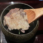 ろっかん - 西粟倉村エーゼロの穴熊醤煮込み