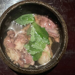 ろっかん - 西粟倉村エーゼロの穴熊醤煮込み