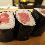 林屋 寿司店 - 鉄火巻き