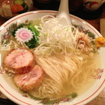やきとり まさ吉 - 中華そば・塩。個人的には醤油の方が好き。