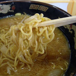 蝦夷 - 味噌ラーメン680円