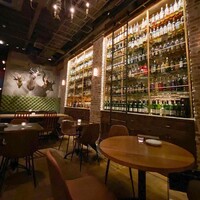 TOKYO Whisky Library - 