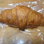 PLANETE CHOCOLAT Chiyoda yuuraku - Chocolate Croissant (JPY 280)