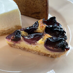 おやつ研究所 - 巨峰のタルト！巨峰生きてる！