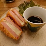 Izakaya - とろけるチーズハムカツ