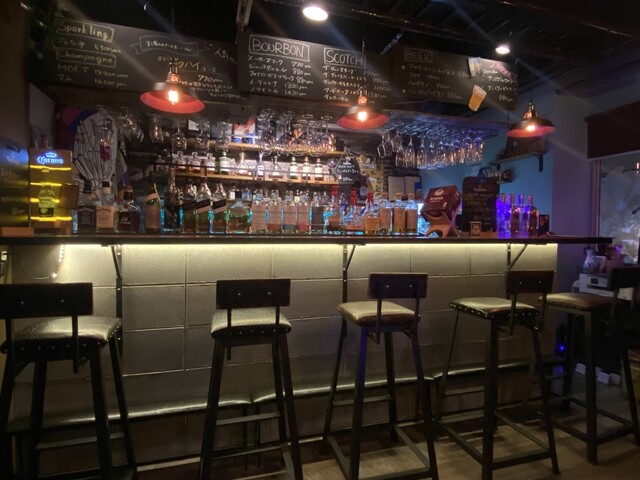 Bar Butterfly Pea バタフライピー 大津 膳所 バー ハイボール 日本酒 ビール 全席喫煙可 2階個室