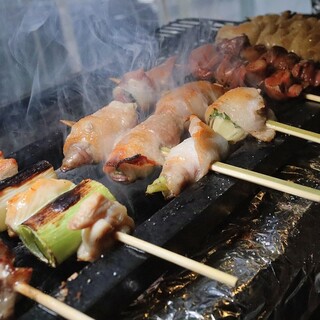 関内もつ肉店_1