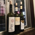 ラ･マンチーナ - 白グラスのプレゼン