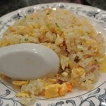 味楽園 - 炒飯525円