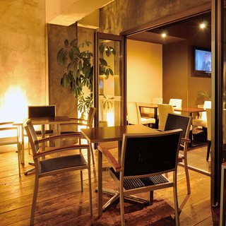 ★Atmosphere◎Open terrace seating with a spacious feel♪