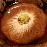 料理屋 植むら - 赤出汁(菊豆腐、菊花)