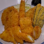 一休食堂 - フライの盛り合わせ