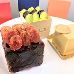 KARIN - 四方蛋糕（番茄與莓果）、珠寶舒芙蕾（葡萄）、摩登方塊蛋糕（焦糖）