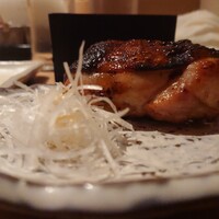 焼鳥 おみ乃 - ひざ