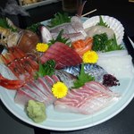 米八 - 刺身は新鮮