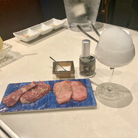 和牛焼肉 ワンダフィレ - 厚切りはらみ、泡タン