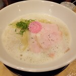 福島壱麺 - 可愛い色合い◎　エスプーマであわあわ