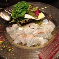 カンティネッタバズ - スズキのカルパッチョ