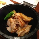 居酒屋 感 - 阿蘇鳥の岩塩焼き