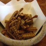 うなぎの骨せんべえ