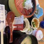 Kaise Mmaguroya - 極上南マグロ丼　特別膳　2530円