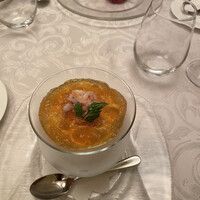 DINING 六区 - ズワイガニとカリフラワーのムース