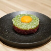 焼肉うしごろ 新宿三丁目店 - 富山県産白海老の和牛ユッケ