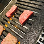 黒毛和牛焼肉 虎斑 - 