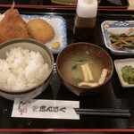 たまや - フライ定食　700円(税抜)