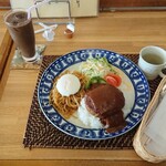 こぐま楽気店 - ロコモコ大盛。