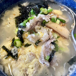 ありい亭 - 塩クッパ
      具の肉