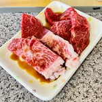 ありい亭 - 特選バラ(クリミ/カルビ/ミスジ)