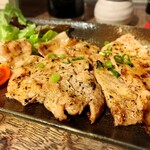 加藤商店 - 四元豚