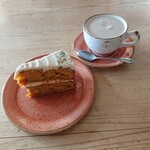 Northfields - スパイスパンプキンケーキ、チャイ