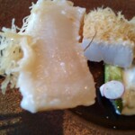 ビストロ セレニテ - 絶妙な火入れ　添え付けのアスパラもすんごく美味しい♡