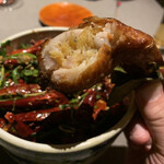 茶禅華 - 四川鶏翅、中に蟹味とフカヒレ