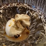 cenci - 栗クラッシュと栗ソース。麦クリームは隠れています。栗、栗、栗。