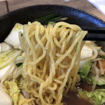 ヘルシーレストランパセリ - 野菜たっぷりラーメン 麺リフト