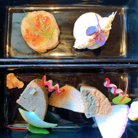 DINING & BAR TABLE 9 TOKYO - 