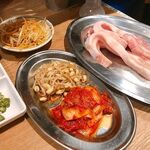 韓国料理&BBQ ペゴッパヨ - 