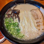 純とんこつラーメン専門店 あんてい - あんていラーメン（ウマ辛別添え）