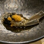 トーキョー シノワ 神子 - 上海蟹（雌）の紹興酒漬け