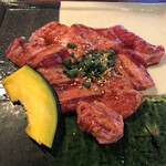 飛騨牛焼肉 牛ざんまい - 